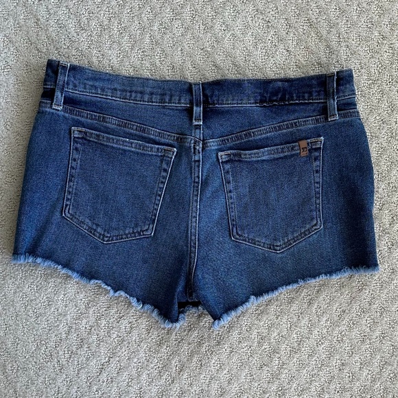 Joe's Jeans Medium Wash Blue Denim Cut Off Shorts Size 31 - Picture 5 of 11